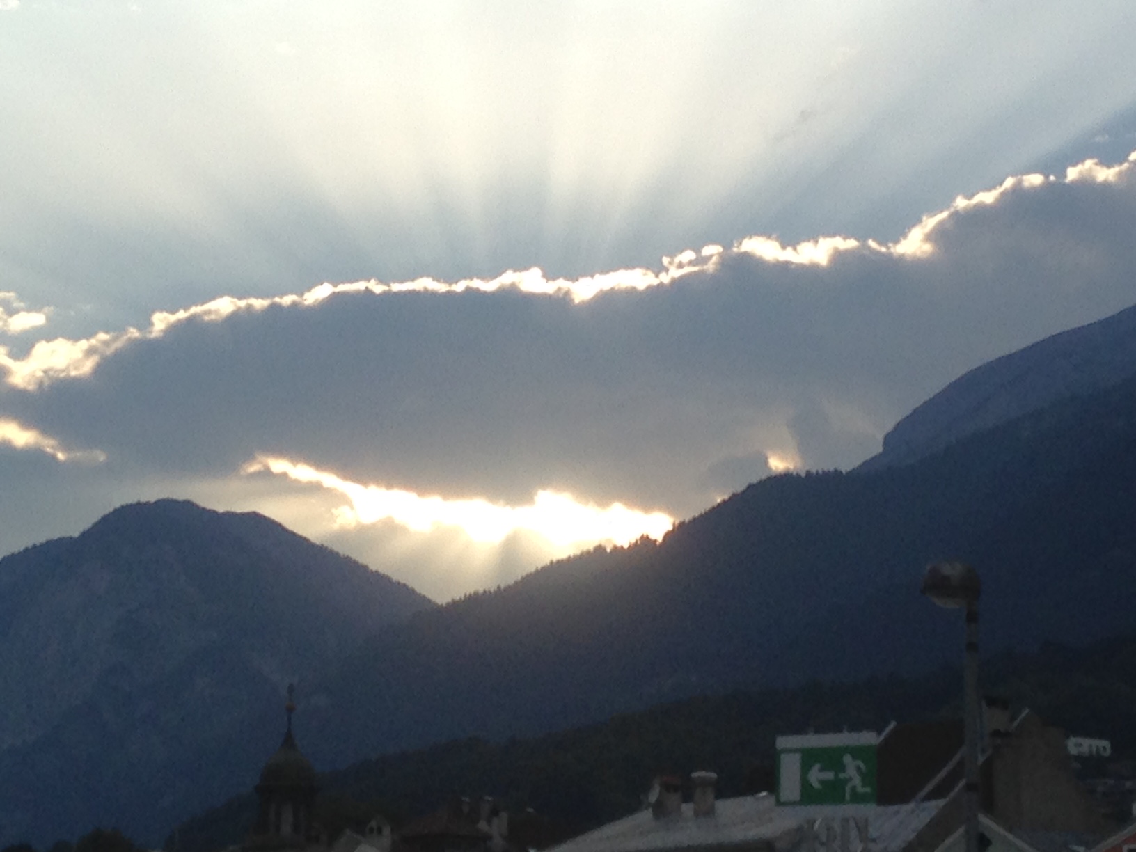Wolken über Innsbruck